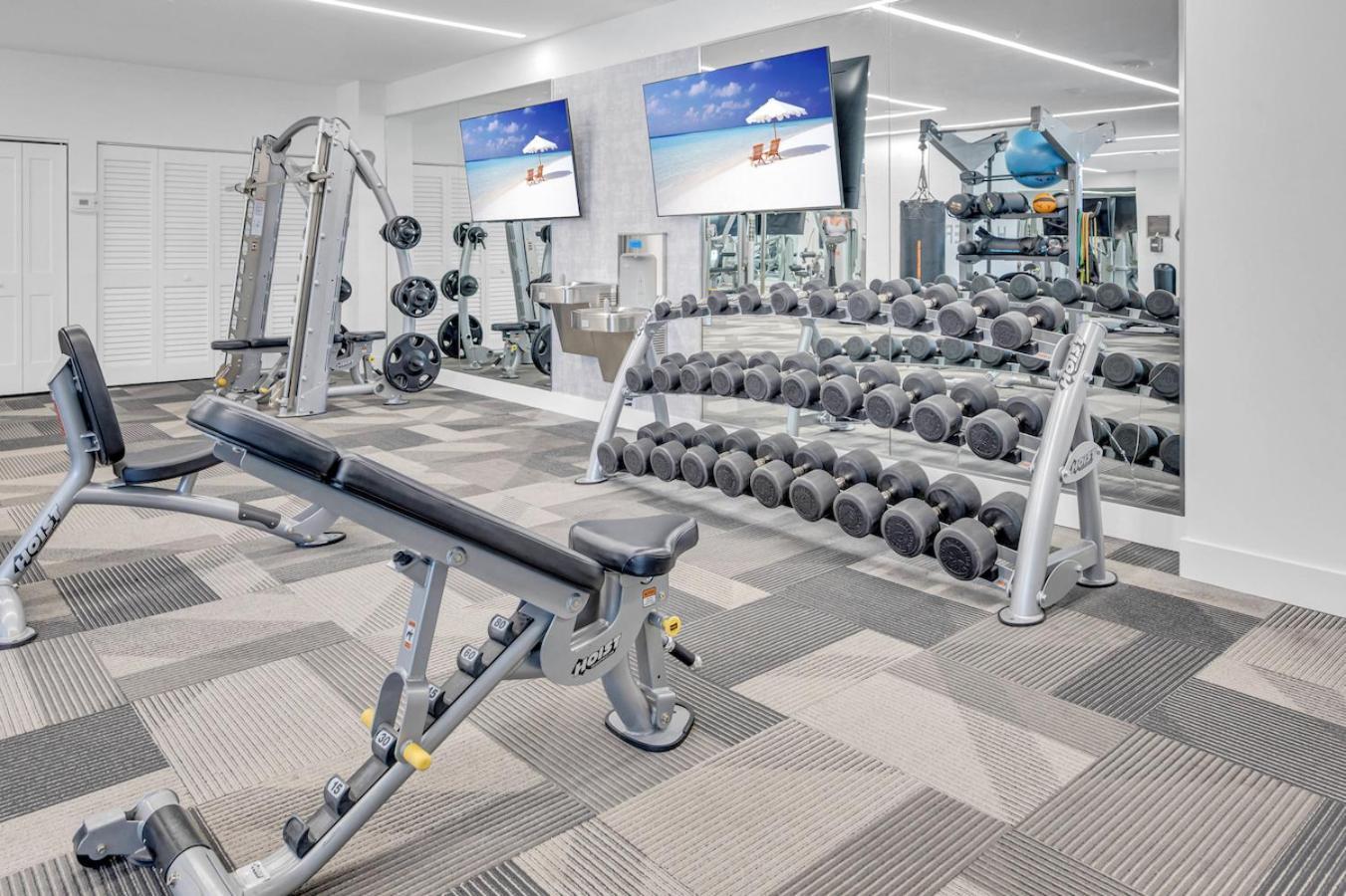 Modern Unit Mins From Brickell With Free Parking Daire Miami Dış mekan fotoğraf