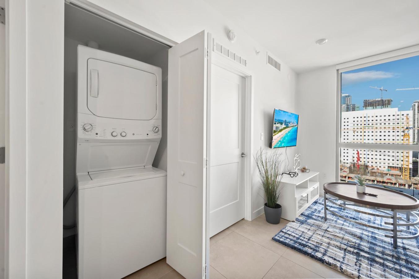 Modern Unit Mins From Brickell With Free Parking Daire Miami Dış mekan fotoğraf