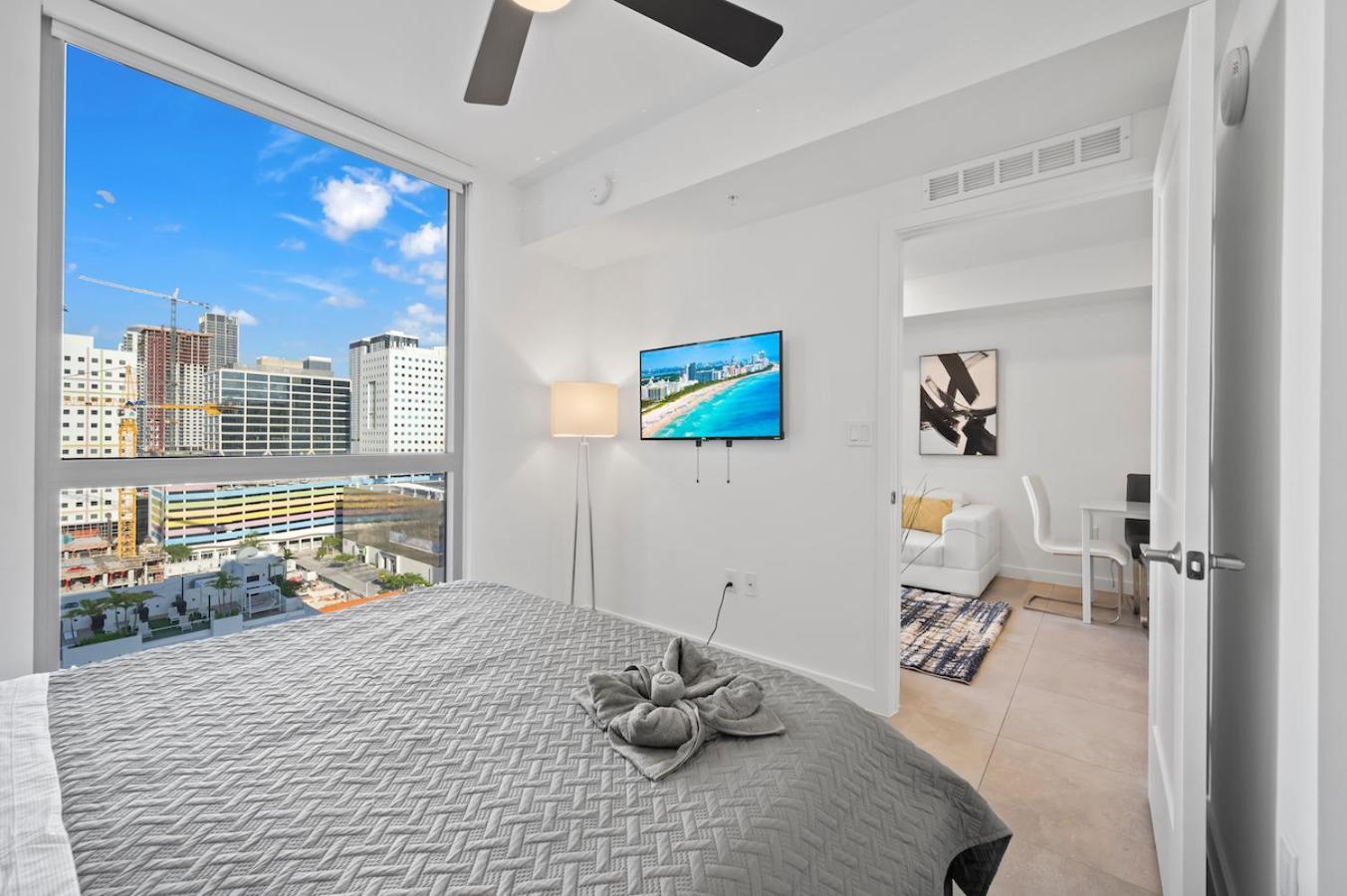 Modern Unit Mins From Brickell With Free Parking Daire Miami Dış mekan fotoğraf