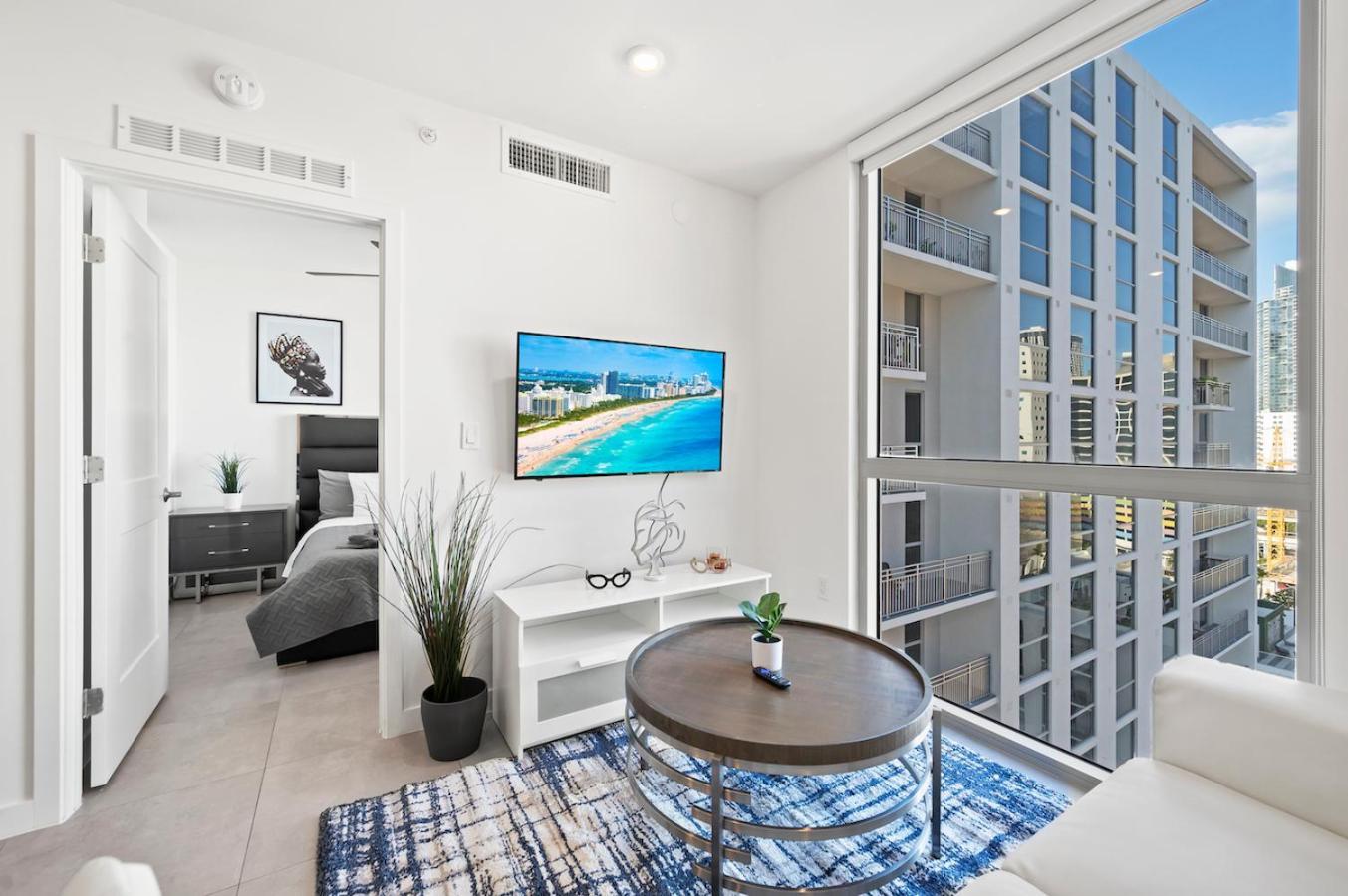 Modern Unit Mins From Brickell With Free Parking Daire Miami Dış mekan fotoğraf